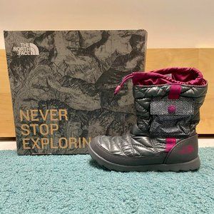 The North Face Thermoball Microbaffle Zip Booties - Size 7
